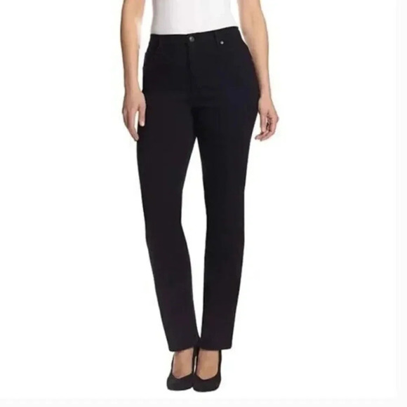 Gloria Vanderbilt Denim - Gloria Vanderbilt Black Amanda Straight Leg Jeggings 18W